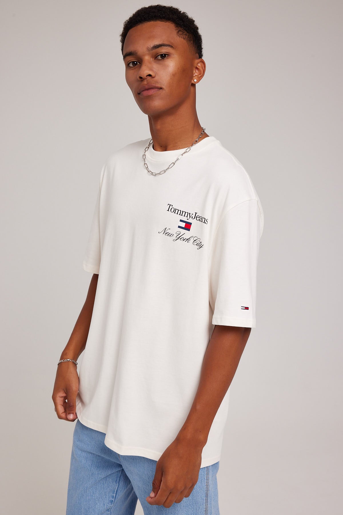Tommy Jeans TJM SKT Luxe Athletic 2 Tee Ancient White