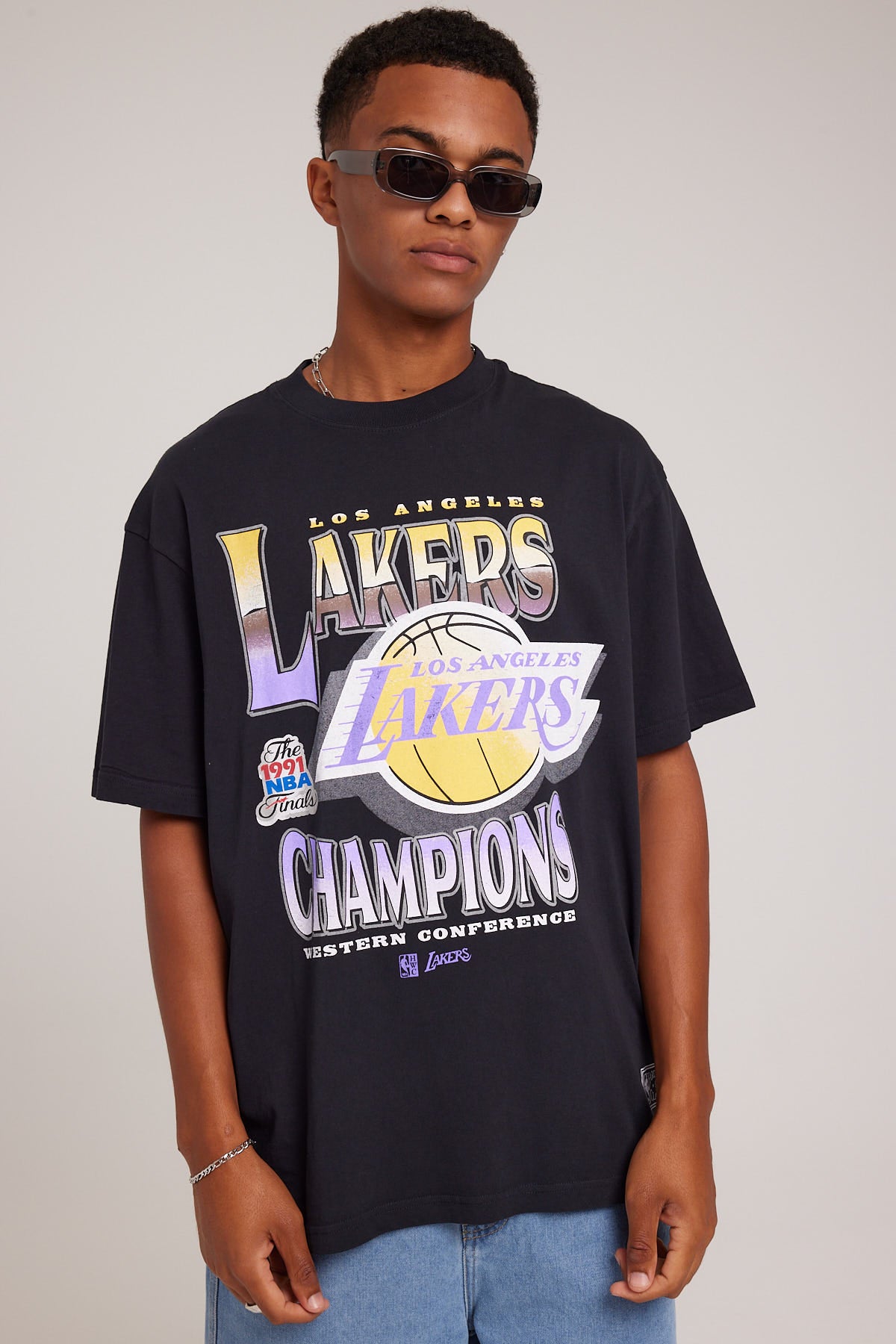 Mitchell & Ness Lakers Metallic Tee Faded Black