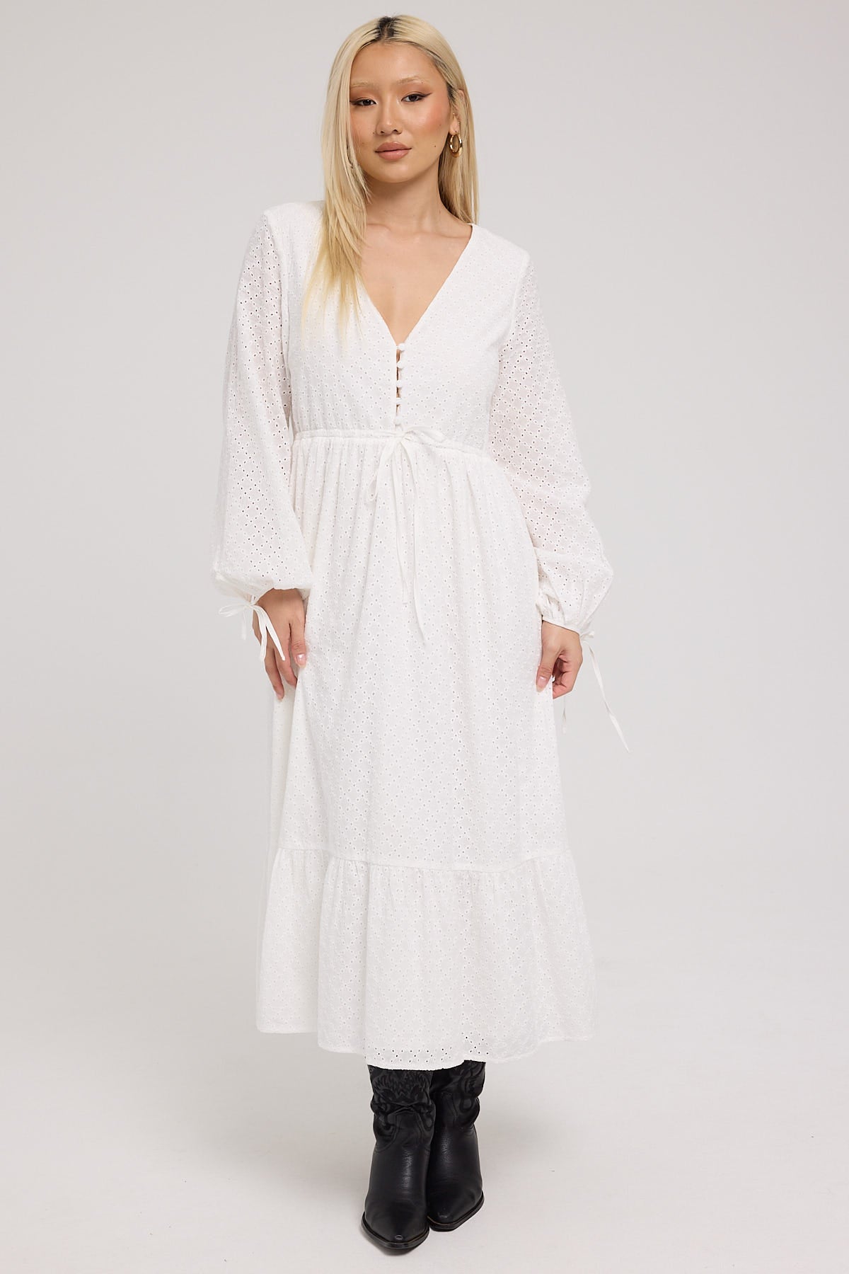 Perfect Stranger Louise Long Sleeve Broderie Dress White