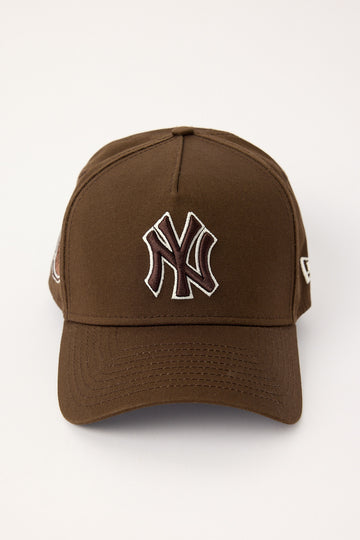 New Era 9Forty A-Frame Cooperstown World Series New York Yankee Light Bronze/Grey UV