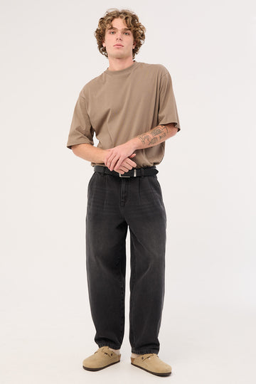 Common Need Blanco Pleated Baggy Jean Tinted Black