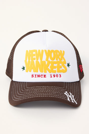 New Era 9Forty A-Frame Puffy New York Yankees Trucker Hat Optic White/Burnt Wood UV