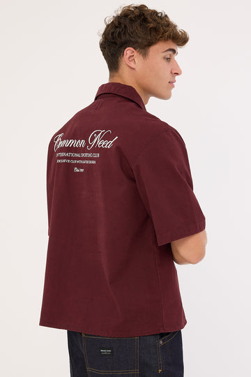 Common Need Diplomatic Boxy Cropped Resort Shirt Washed Merlot