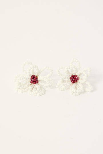 Perfect Stranger Elina Beaded Flower Earrings White
