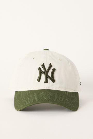 New Era 9Twenty New York Yankees Cap Chrome White/Rifle Green