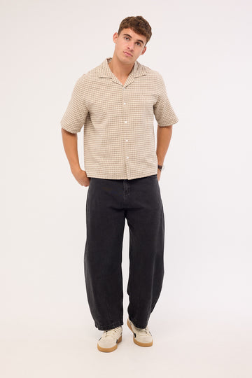 Common Need Axis Barrel Jean Black