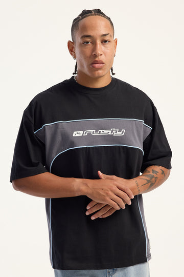 Rusty Squeeker Tee Black