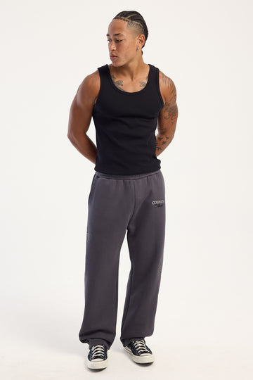 Common Need Sumi Baggy Sweatpant Off Black