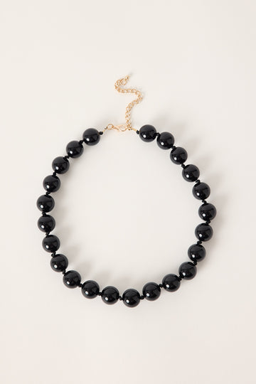 Token Olive Beaded Necklace Black