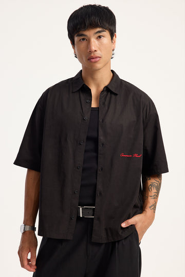Common Need Darius Boxy Cropped Standard Collar Shirt Black