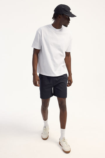 Common Need Tempo Elastic Waist Tech Short Off Black
