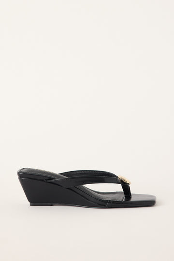 Therapy Slant Wedge Black Smooth PU