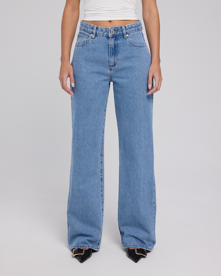 Front seam women's baggy jeans main image 0