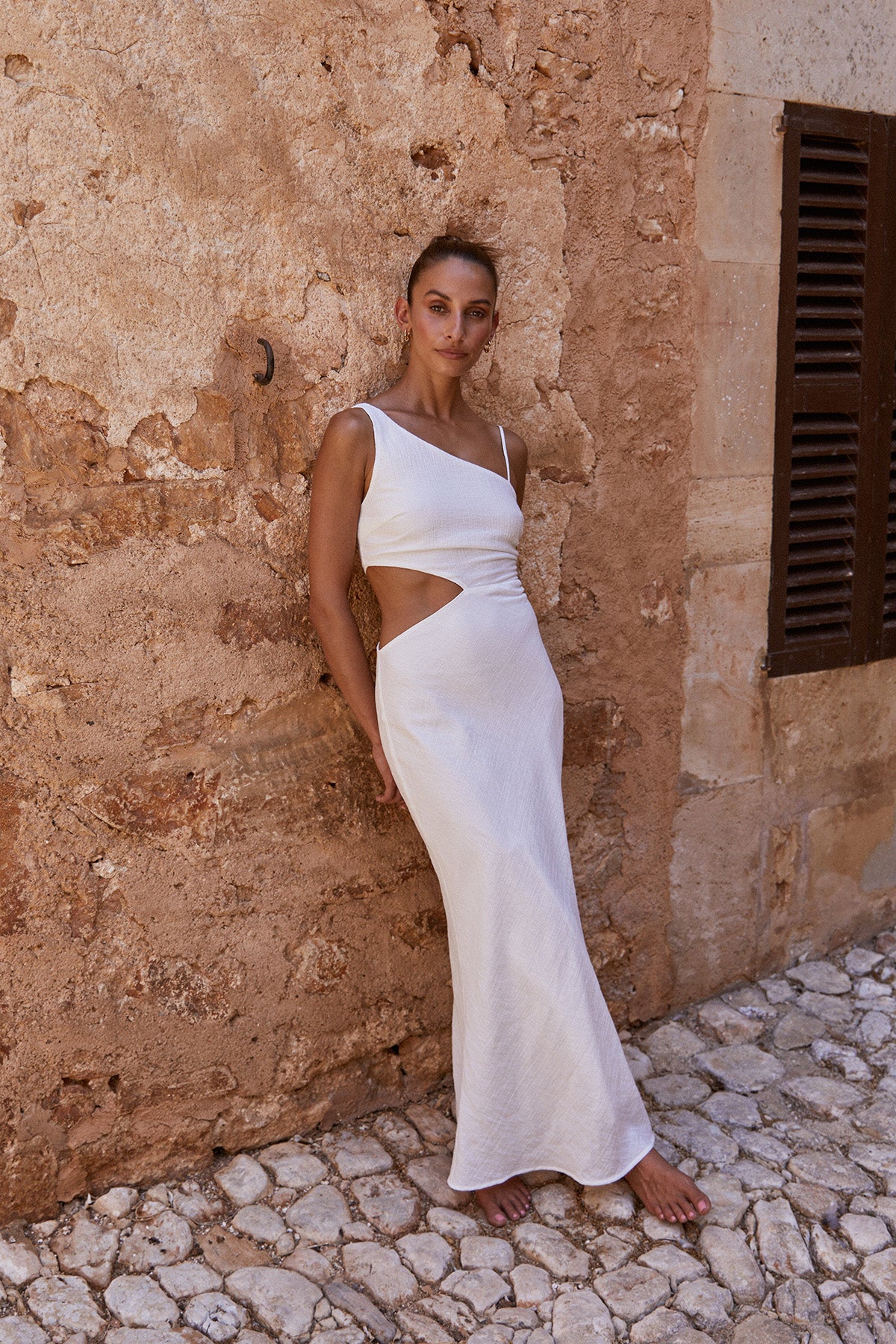 Perfect Stranger Dominique Elissa Golden Hour Textured Midi Dress White