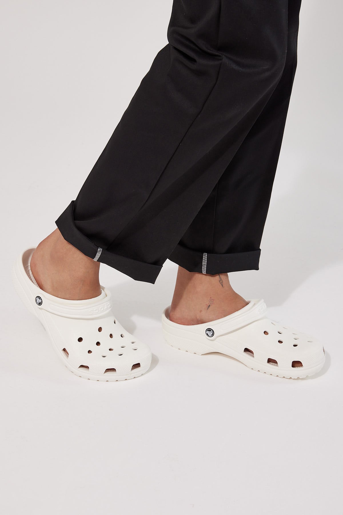 Crocs Mens Classic White â Universal Store