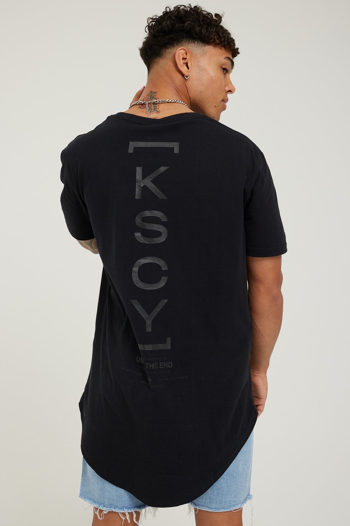 Kiss Chacey Until The End Dual Curved Tee Jet Black