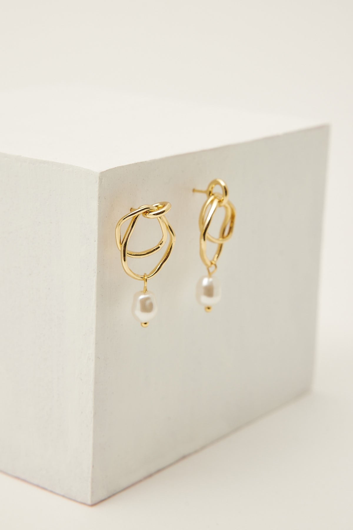 Perfect Stranger Water Reflections Earring Gold