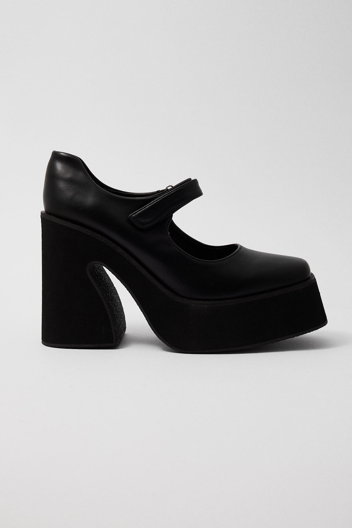 Koi Ambrosia Black Heeled Shoes Black