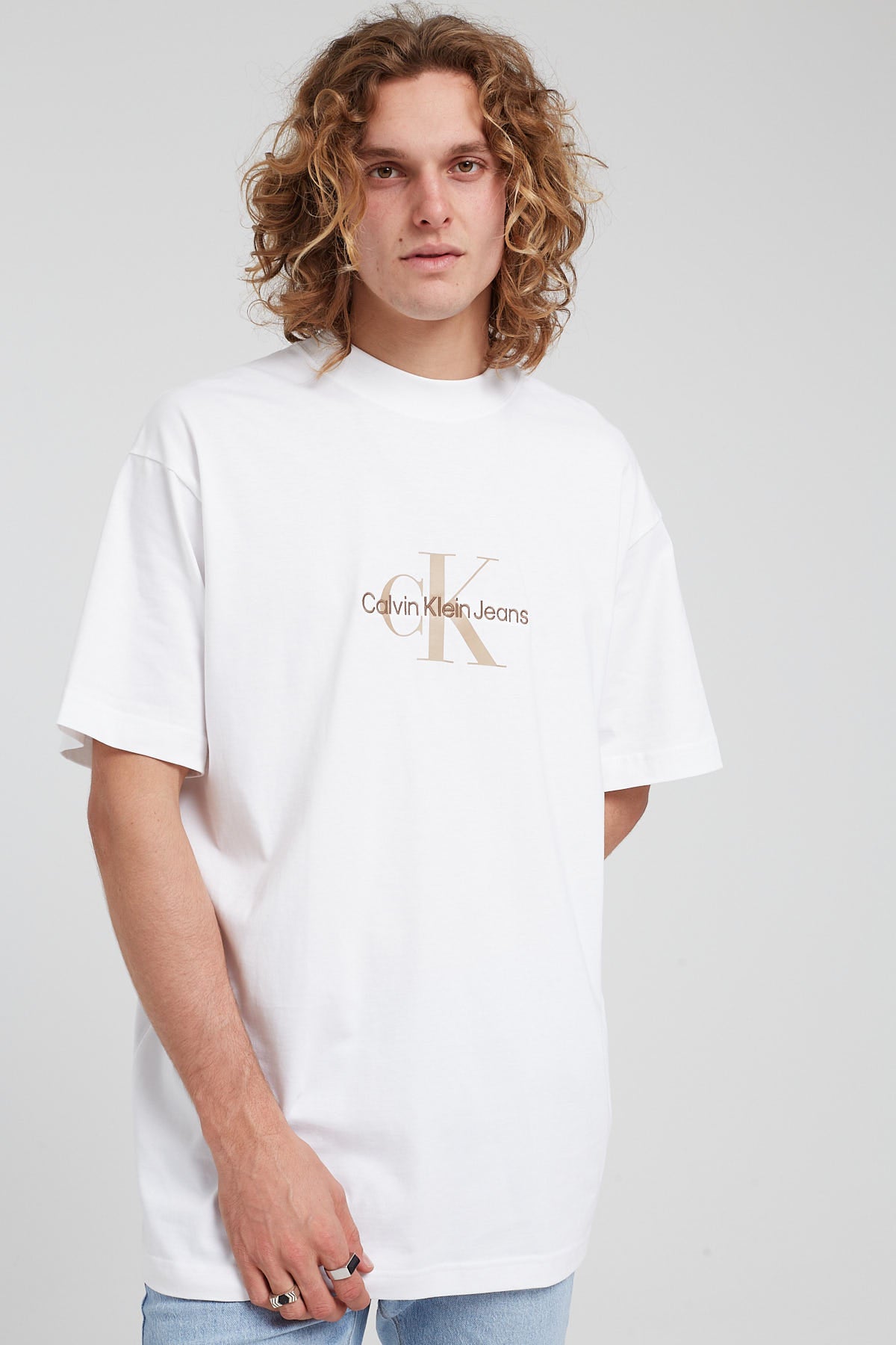 Calvin Klein CK Monogram White Bright Tee – Store Universal