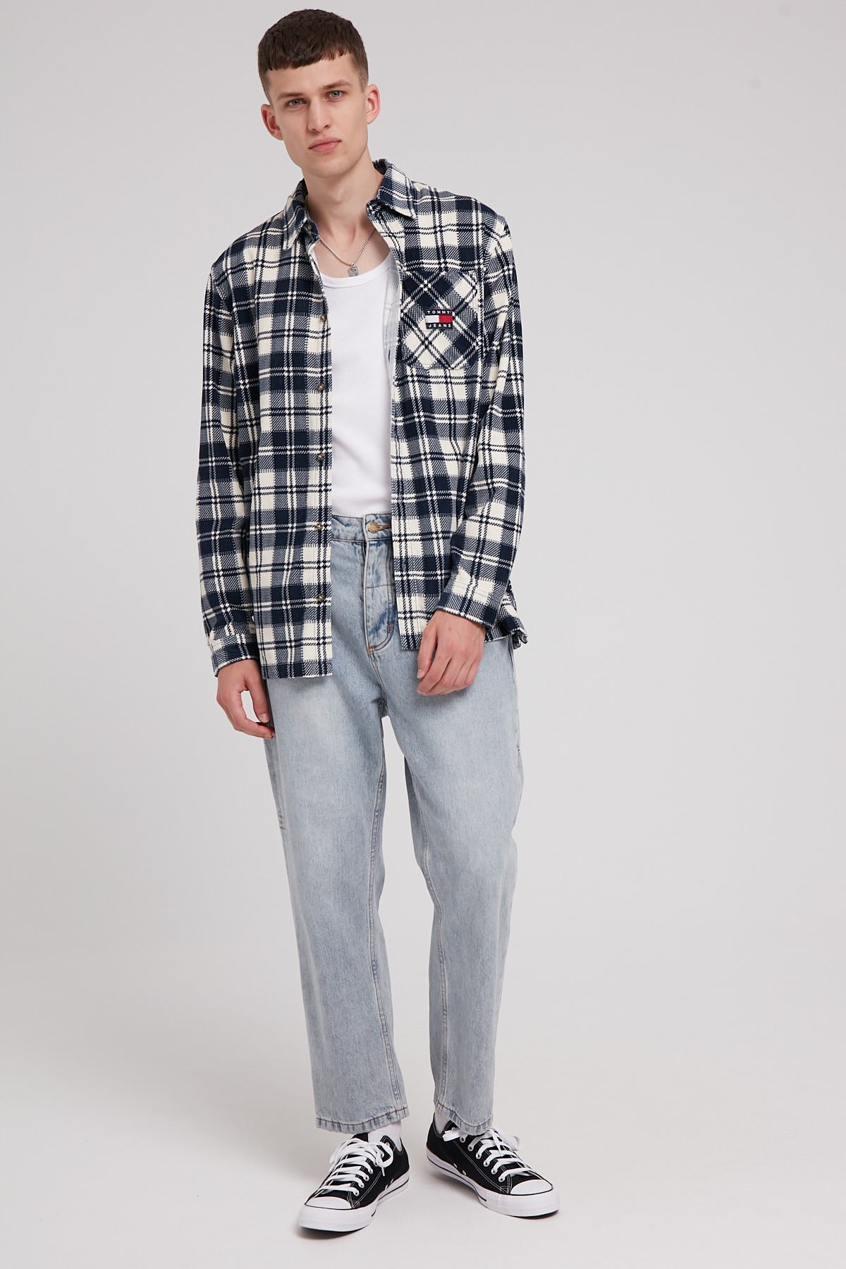 Tommy Jeans TJM Seasonal Cord Shirt Avalon Green – Universal Store