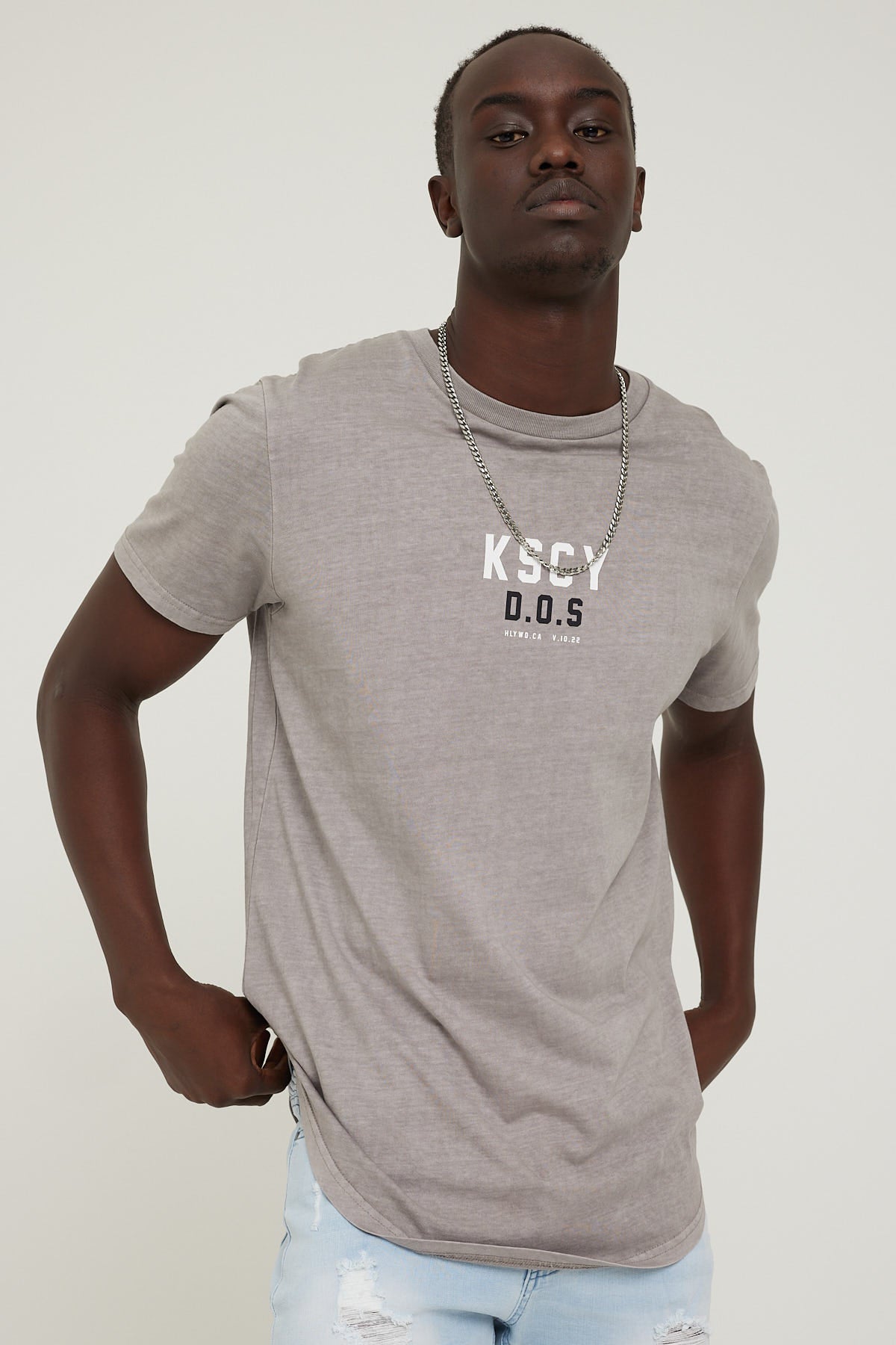Kiss Chacey Covenant Scoop Hem Tee Pigment Gull