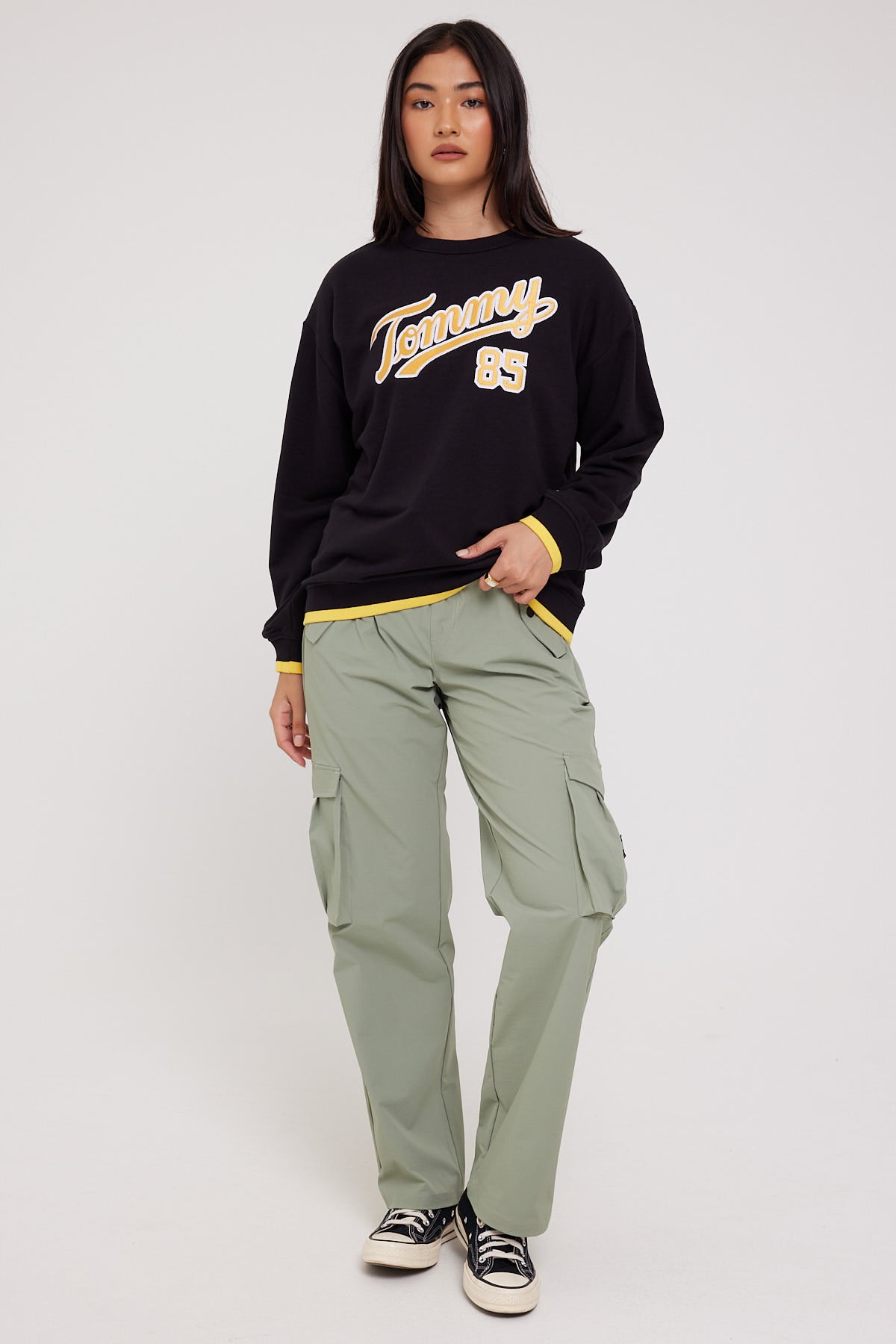 Tommy Jeans Relaxed Collegiate 85 Script Crew Black