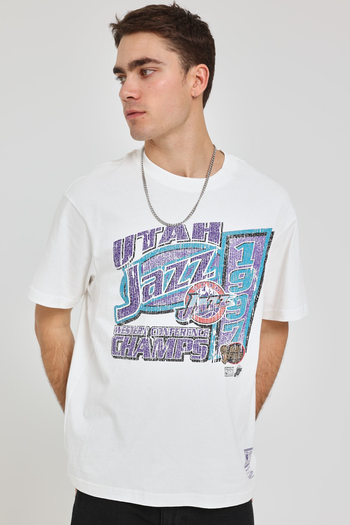 Mitchell & Ness Jazz 97 COnference Champs Tee Vintage White – Universal ...