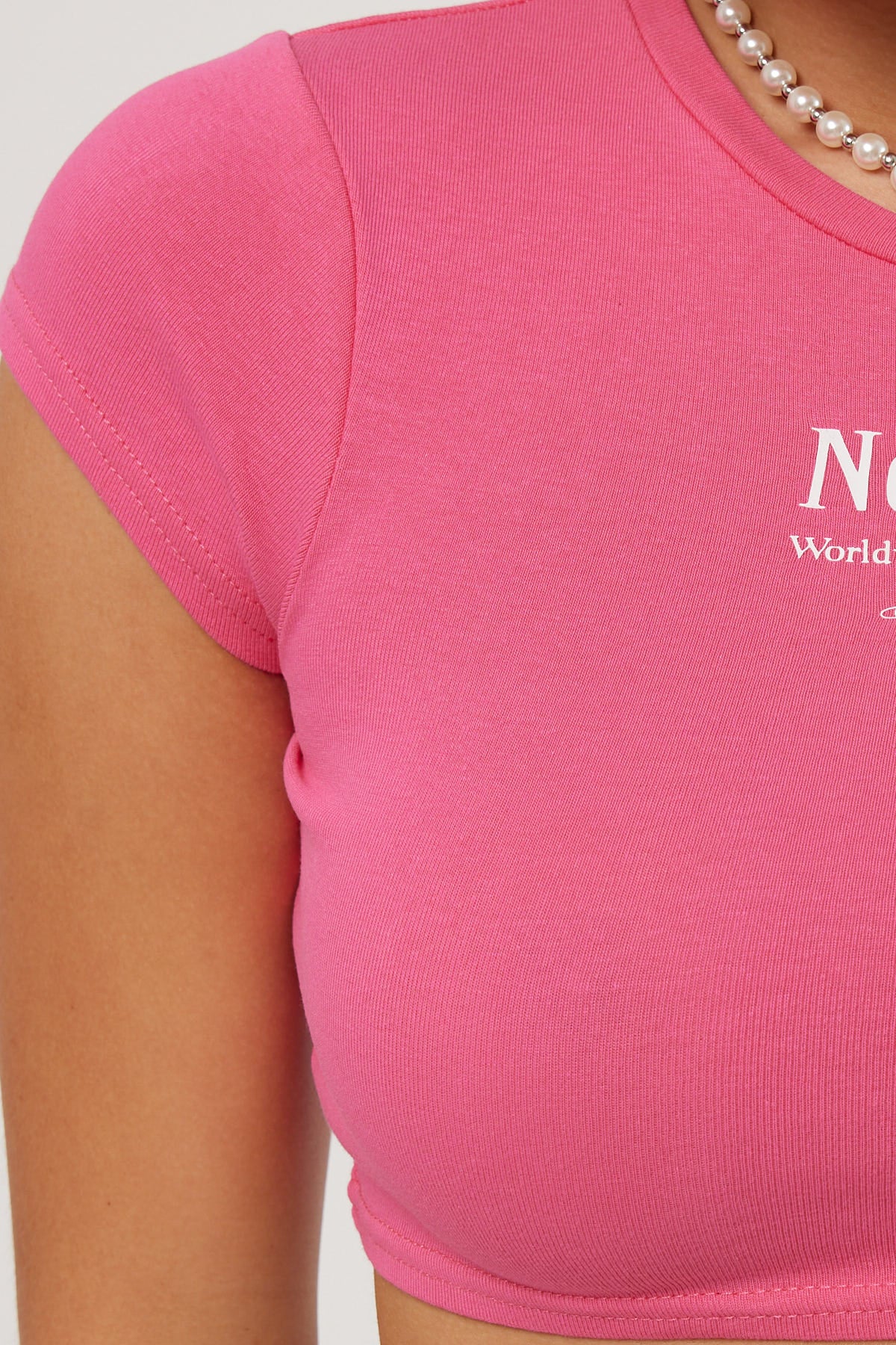 Neovision Worldwide Cropped Baby Tee Pink