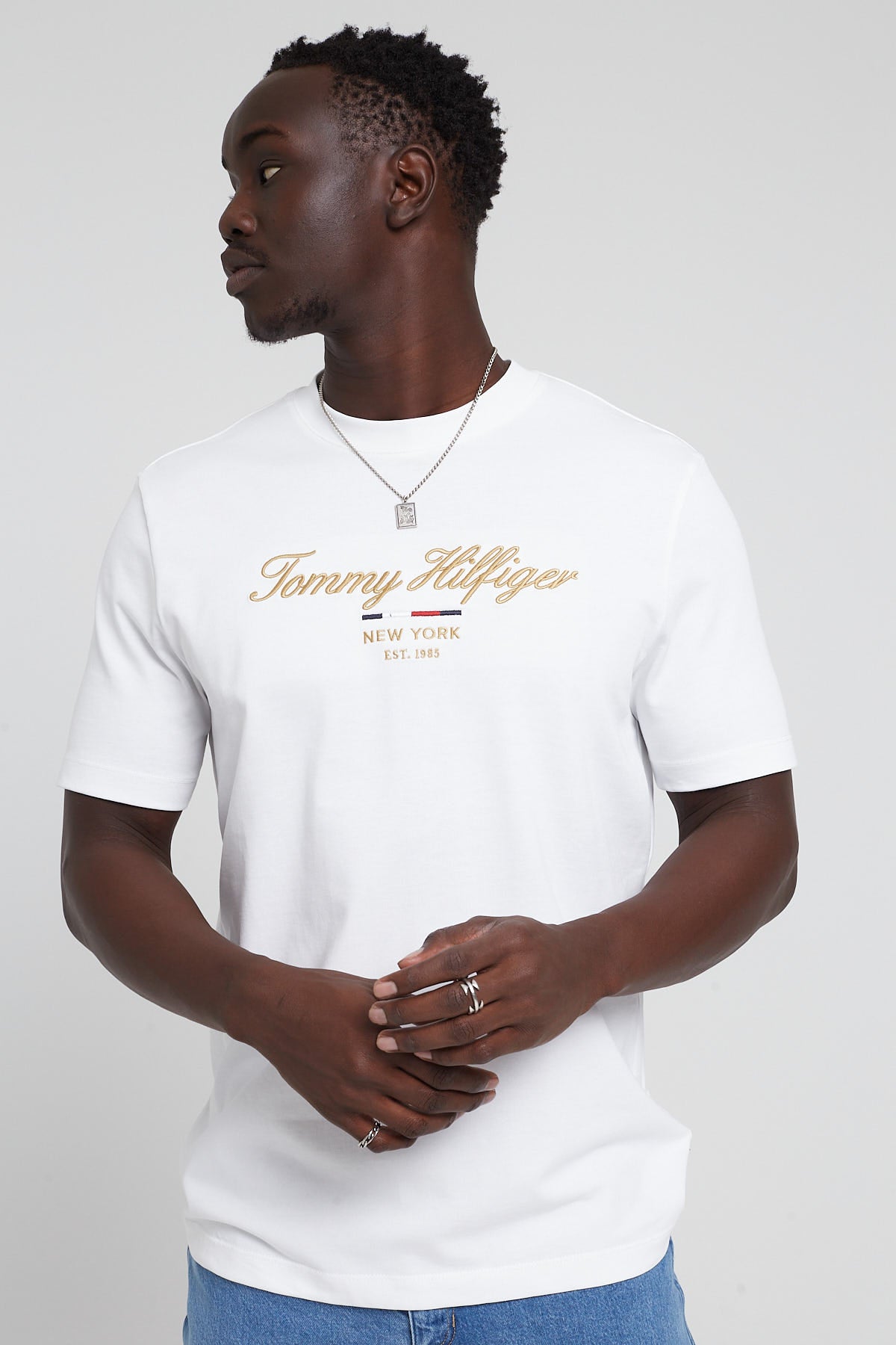 Tommy Jeans IM Icon Script Gold Embro Tee White