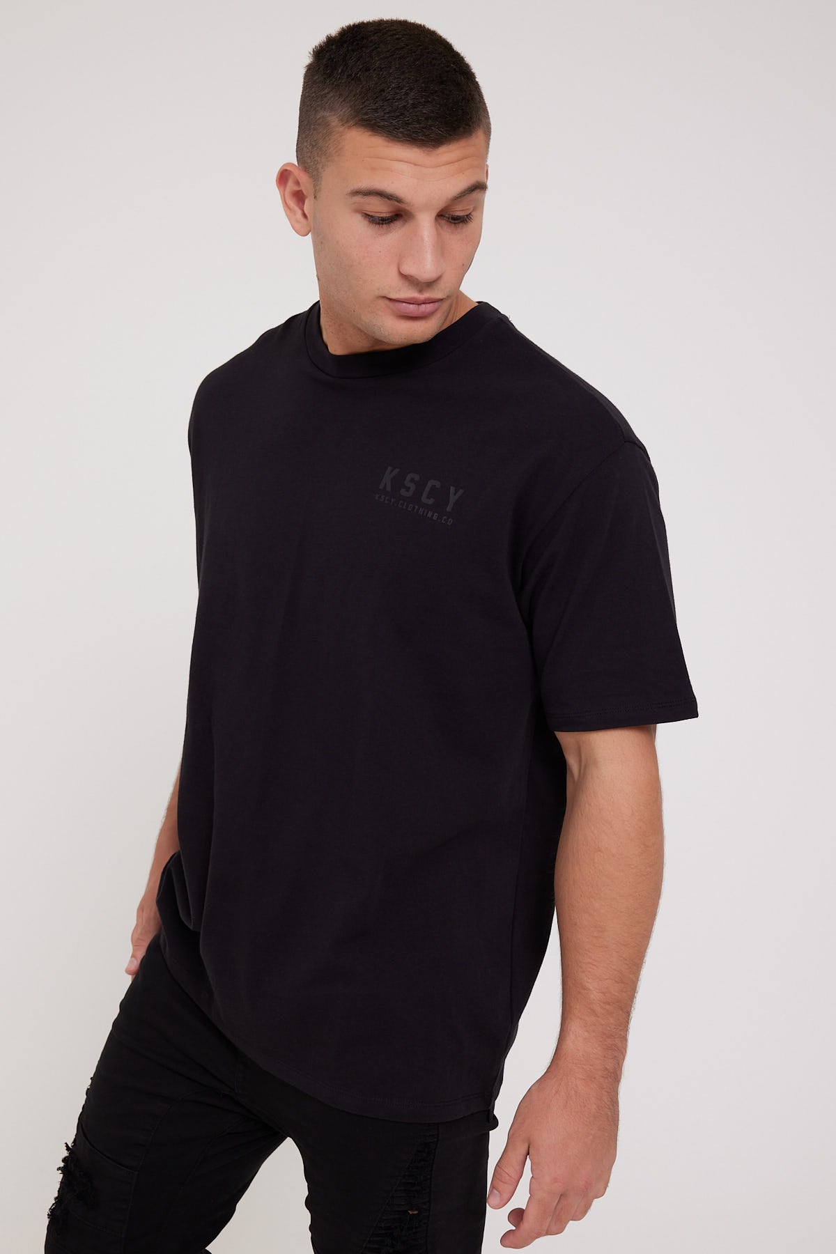 Kiss Chacey D.O.S Box Fit Tee Jet Black