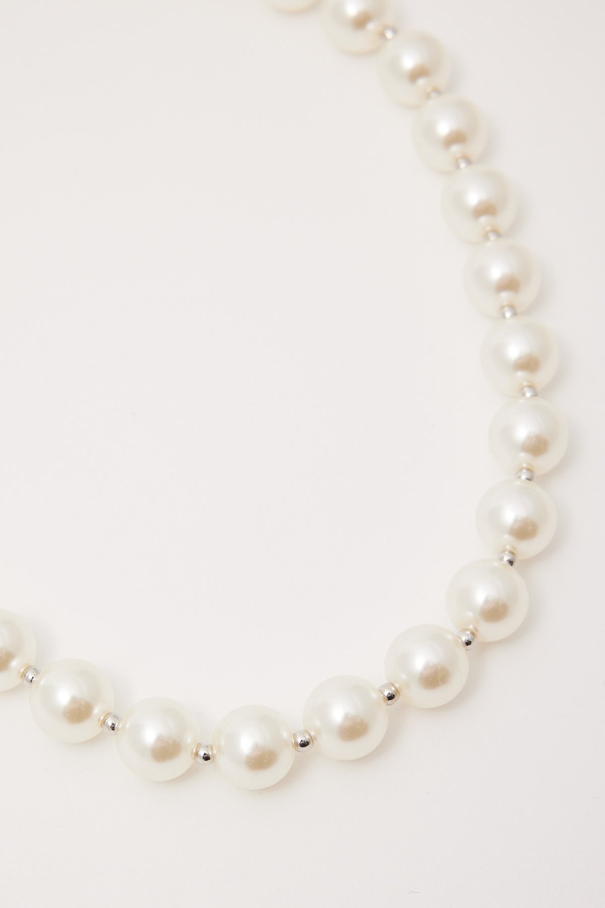 Neovision Oversize Industrial Pearl Necklace Silver