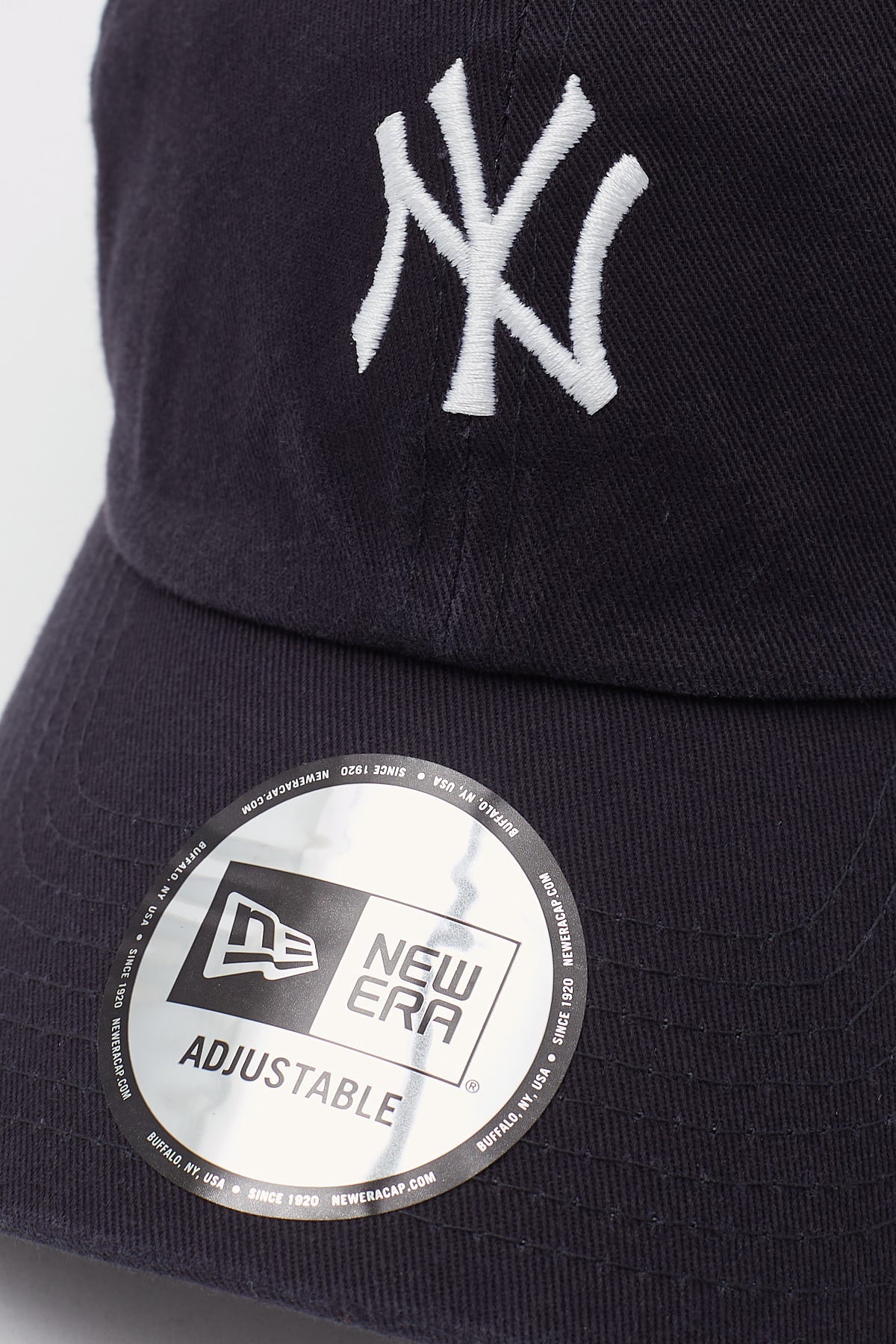 New Era Casual Classic NY Yankees Mini Logo Navy – Universal Store