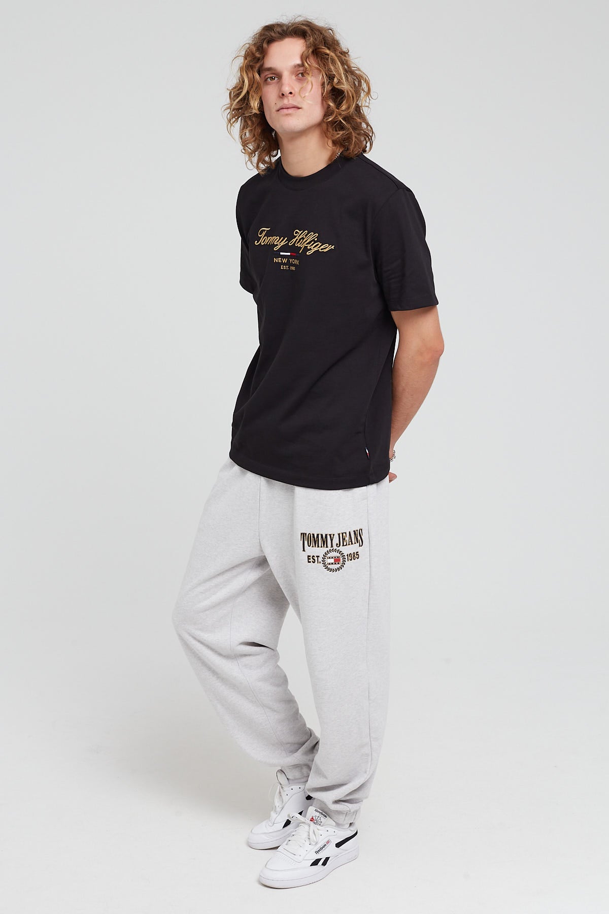 Tommy Jeans TJM Slim Entry Sweatpants Black – Universal Store