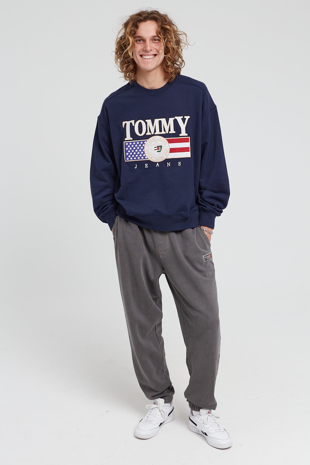 Tommy Jeans TJM RLX TJ Luxe Sweatpant Silver Grey Htr – Universal Store
