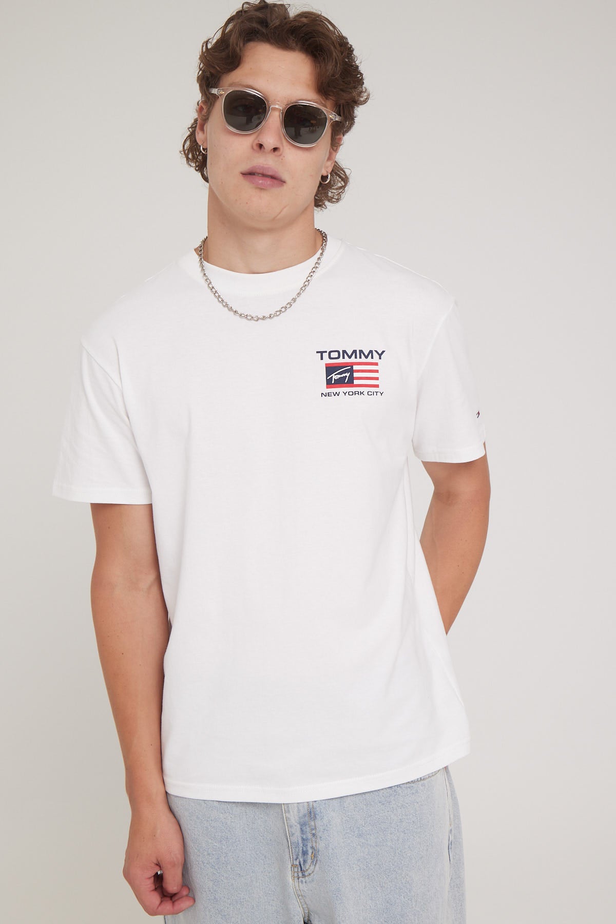 Tommy Jeans TJM CLSC Athletic Flag Tee White