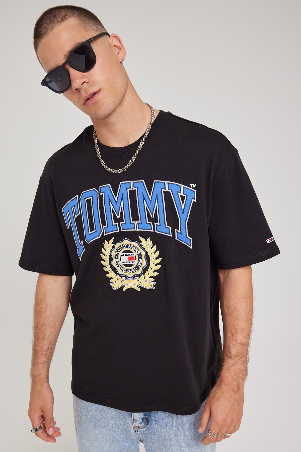 Tommy Jeans TJM Skater College RBW Tee White – Universal Store