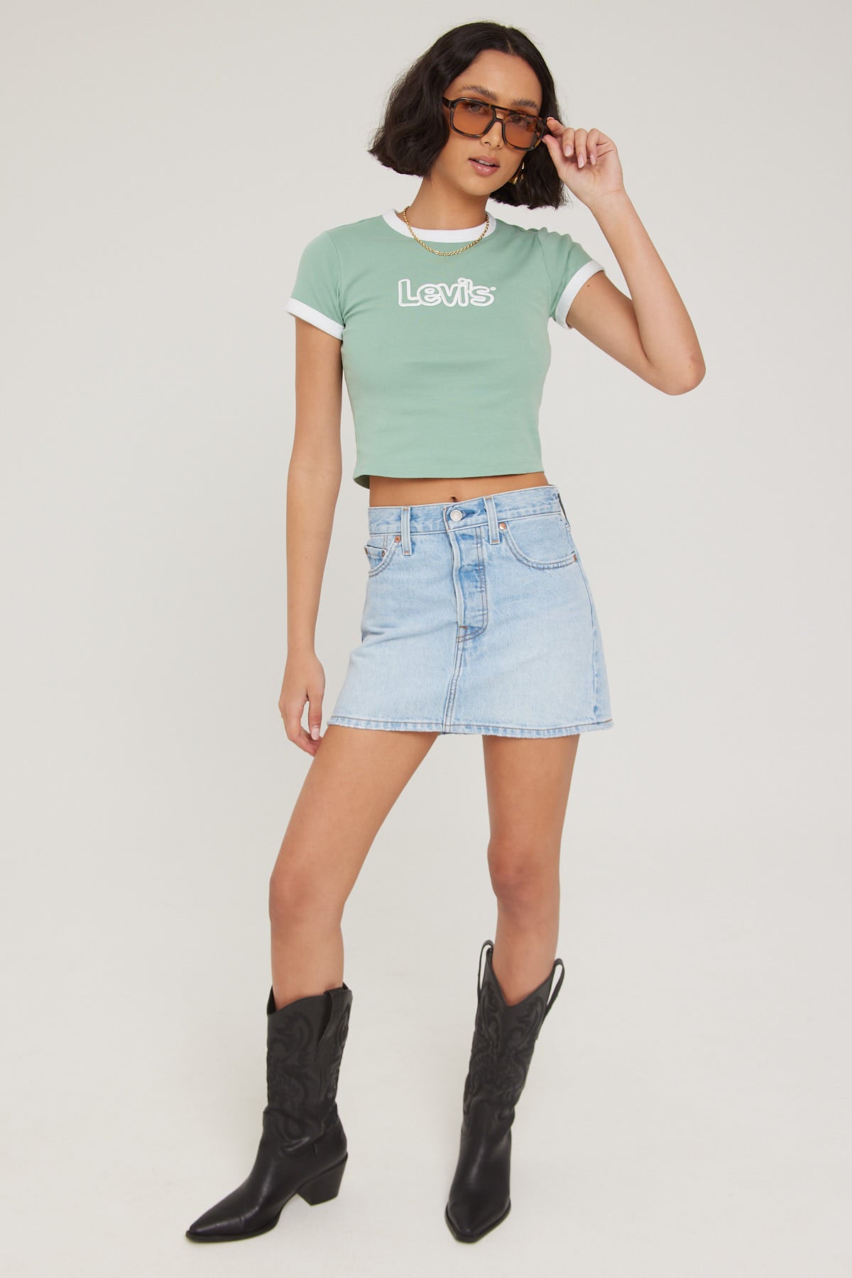 Levi's Icon Skirt Front and Center