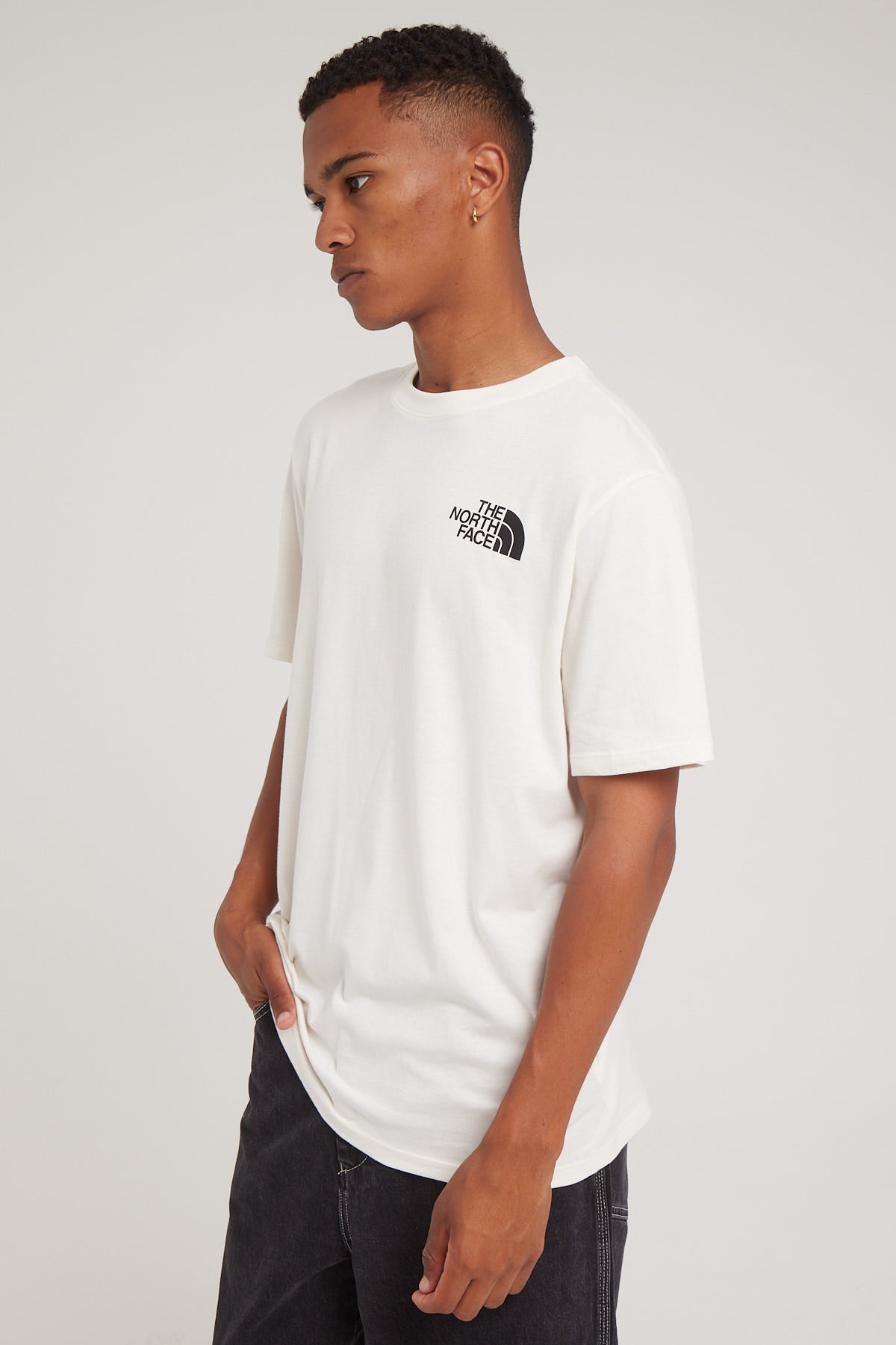 The North Face Men's S/S Box NSE Tee Gardenia White/Photo Real Graphics
