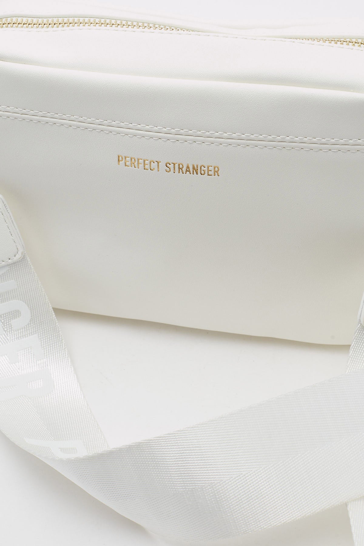 Perfect Stranger Perfect Stranger Camera Shoulder Bag White