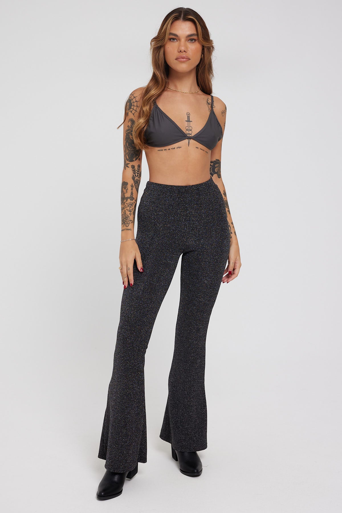Luck & Trouble Flashy Glitter Flares Black – Universal Store