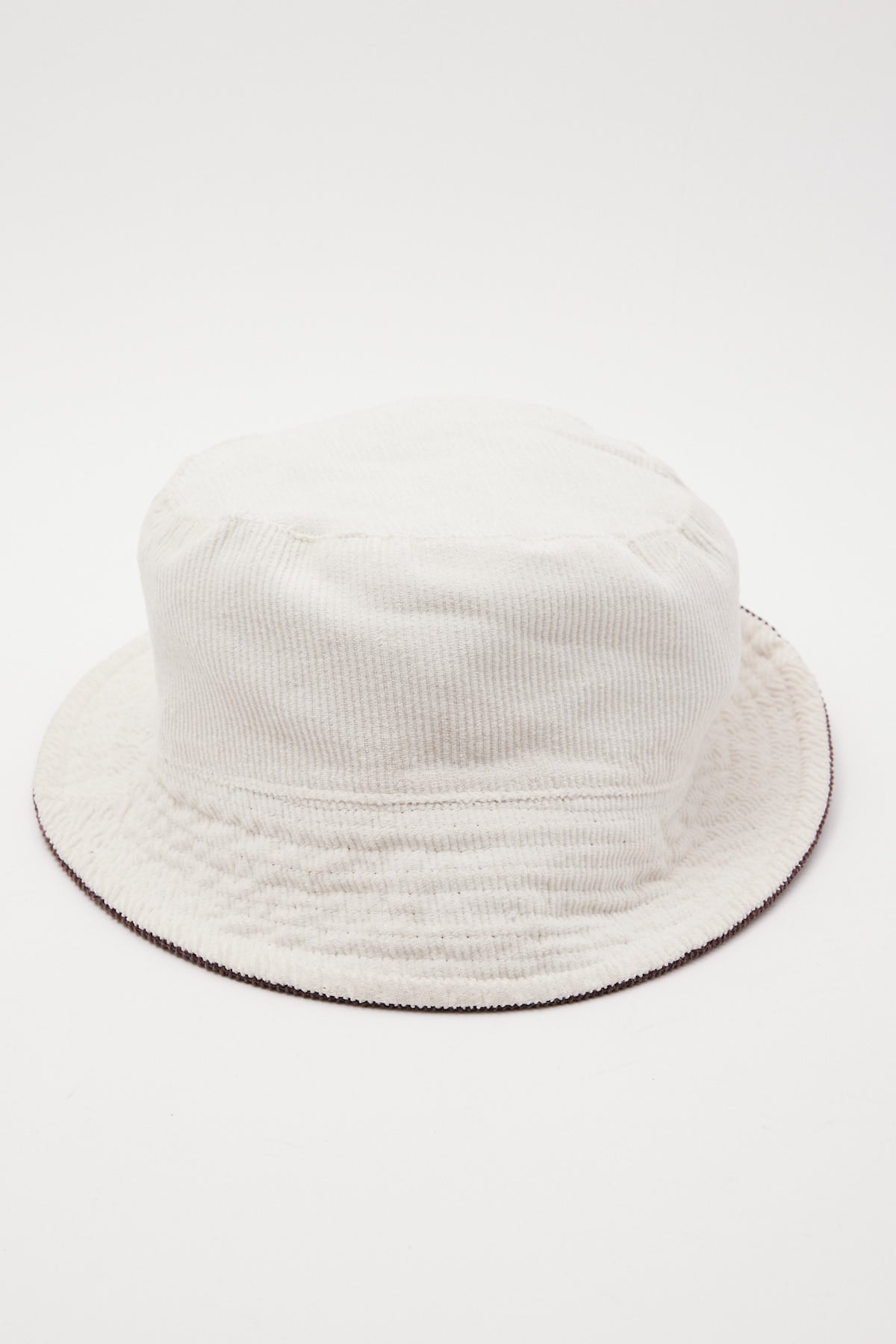 Common Need Chelsea Reversible Bucket Hat