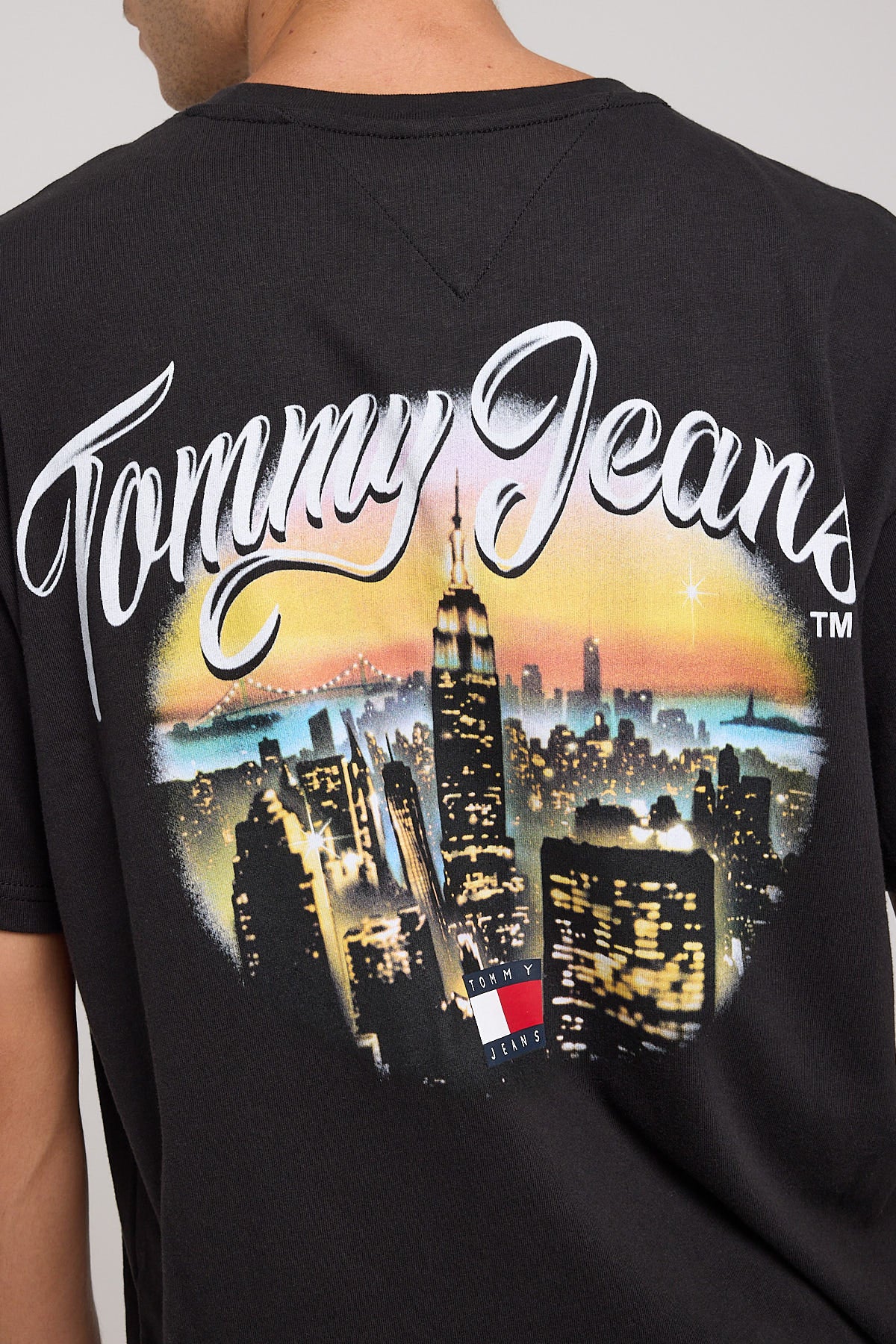 Tommy Jeans TJM Relaxed Vintage City Tee Black