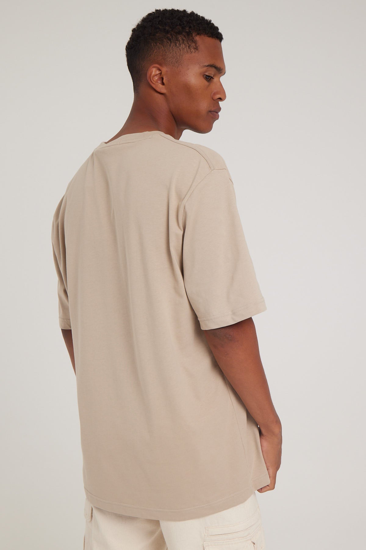 Calvin Klein Vertical Institutional Tee Plaza Taupe