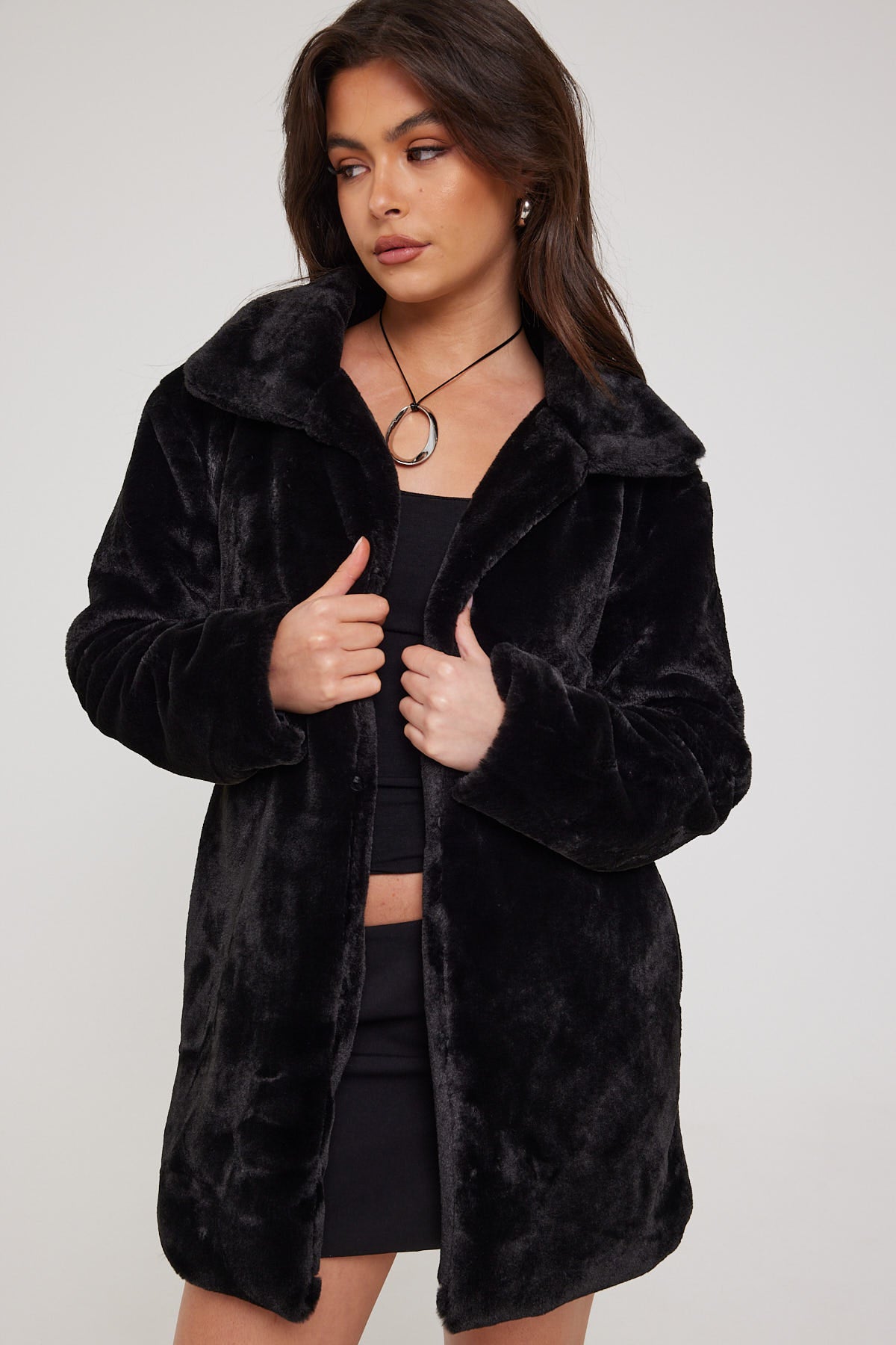 Perfect Stranger Mariah Faux Fur Coat Black