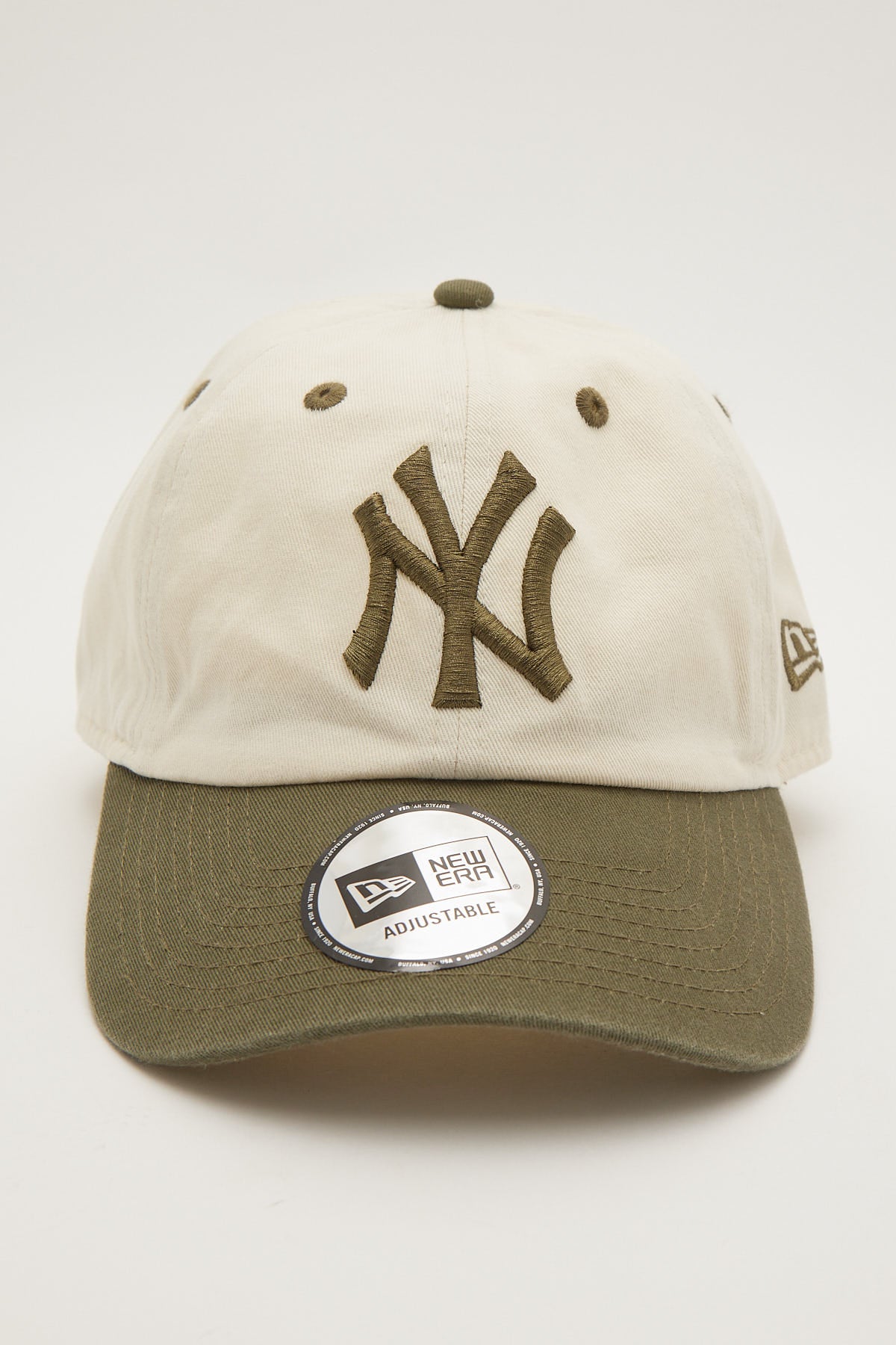 New Era Casual Classic NY Yankees Olive