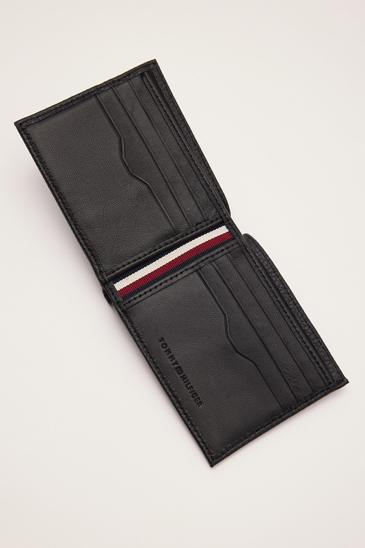 Men's Black Wallets – Universal Store