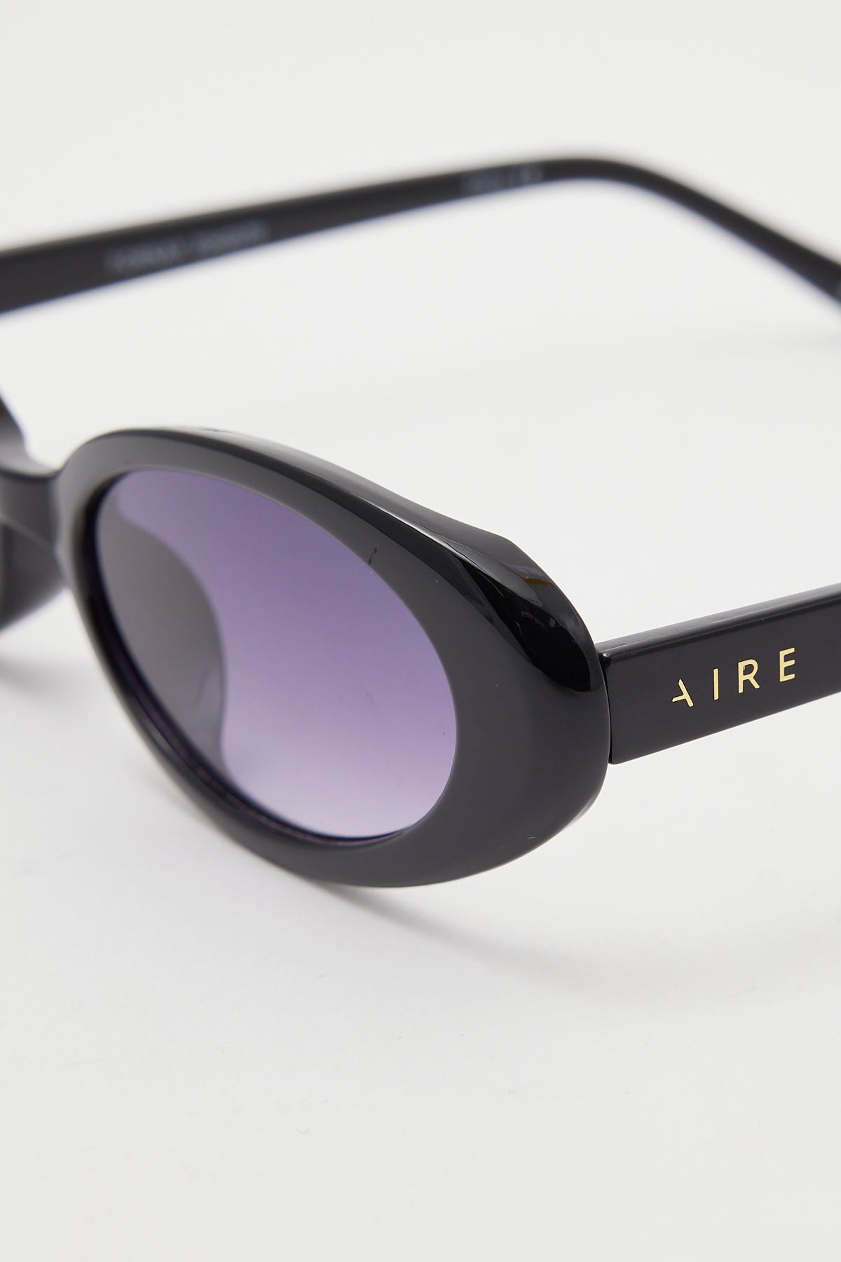 Aire Fornax Black/Cool Smoke Gradient
