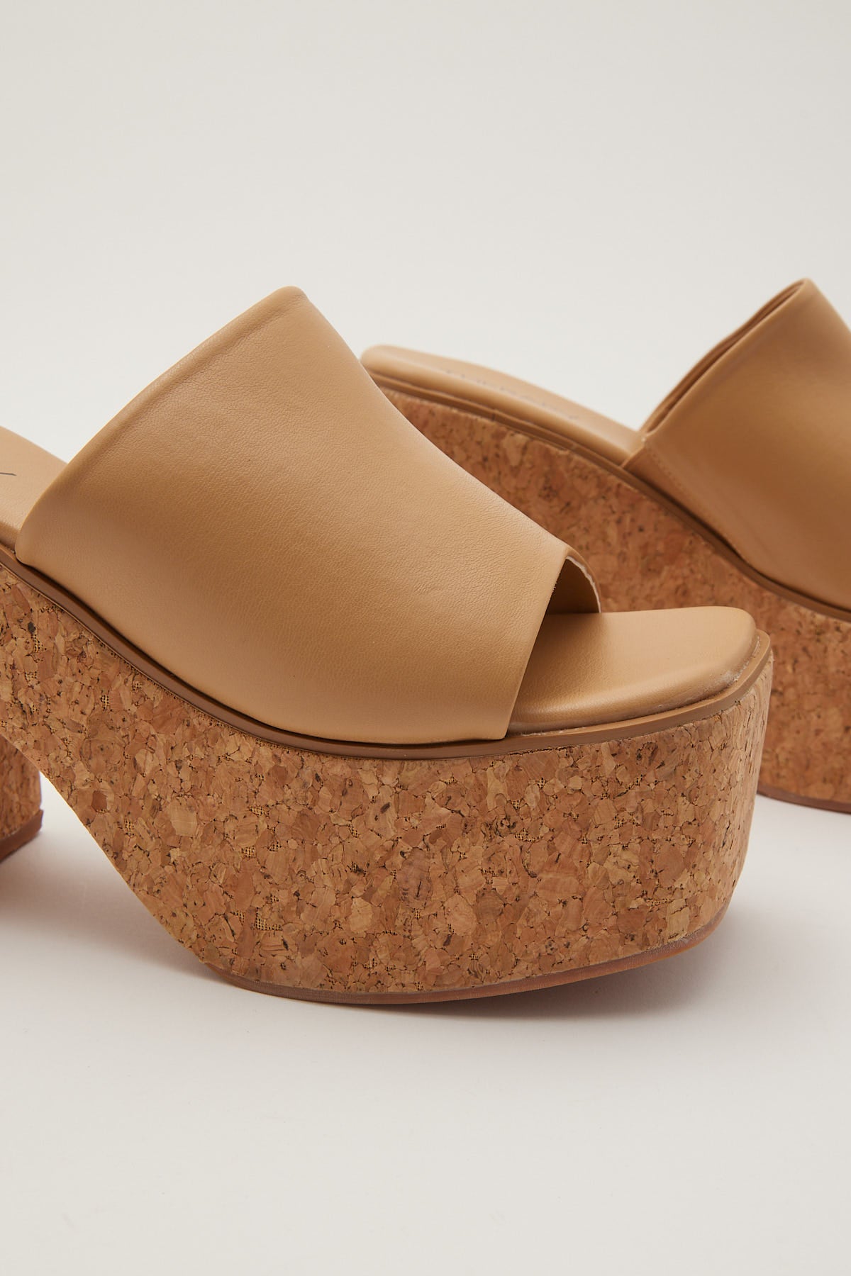 Therapy Dreamy Heels Caramel