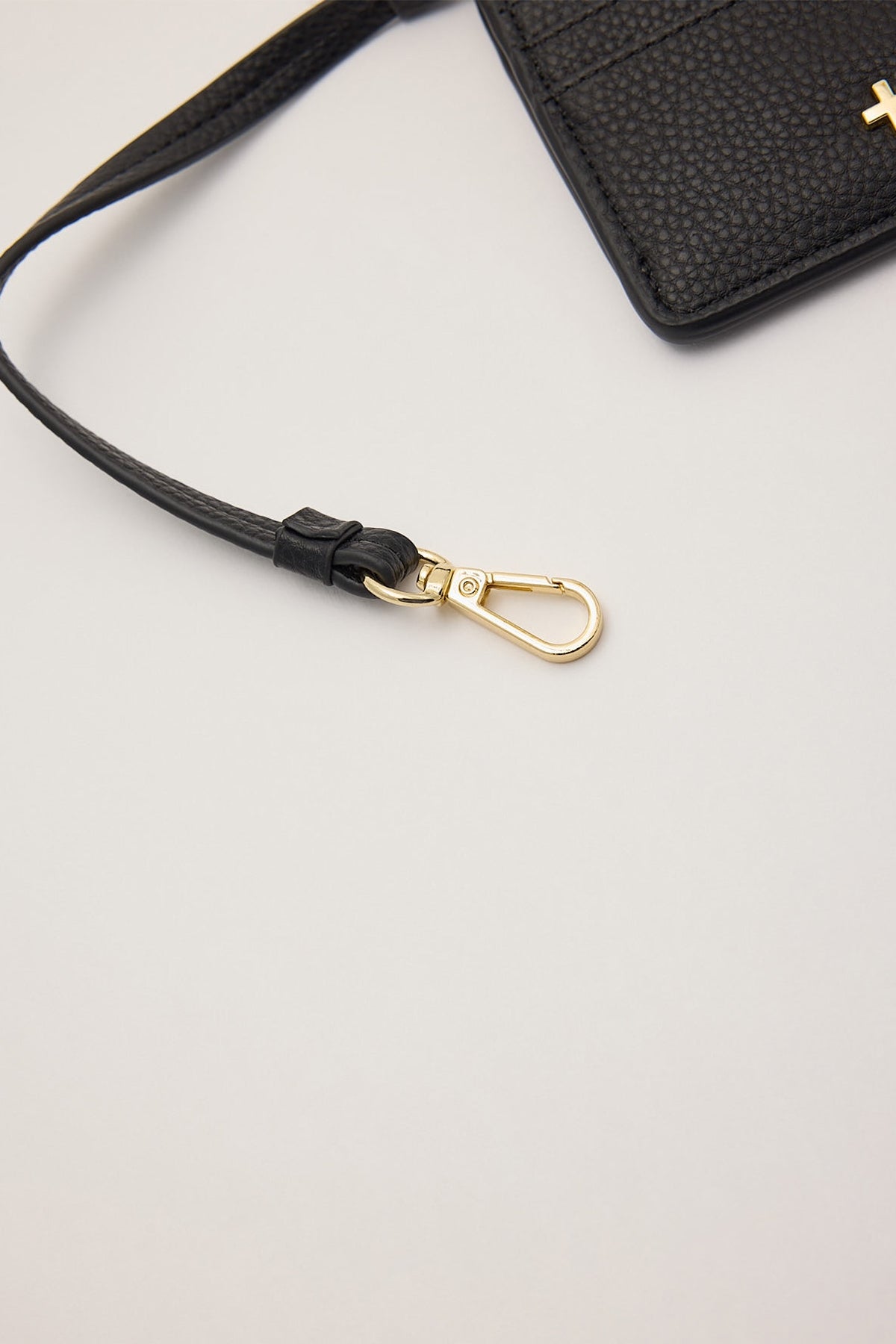 Peta Jain Knox Black Pebble/Gold – Universal Store