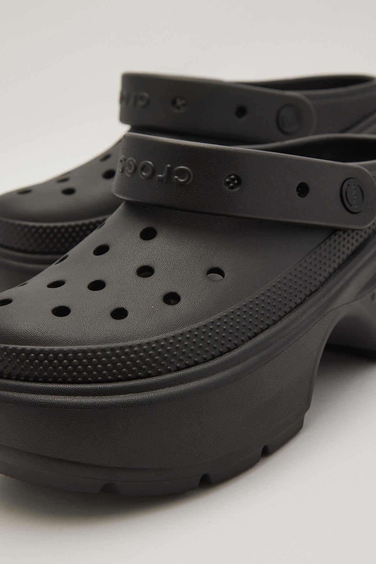 Crocs Stomp Clog Black – Universal Store
